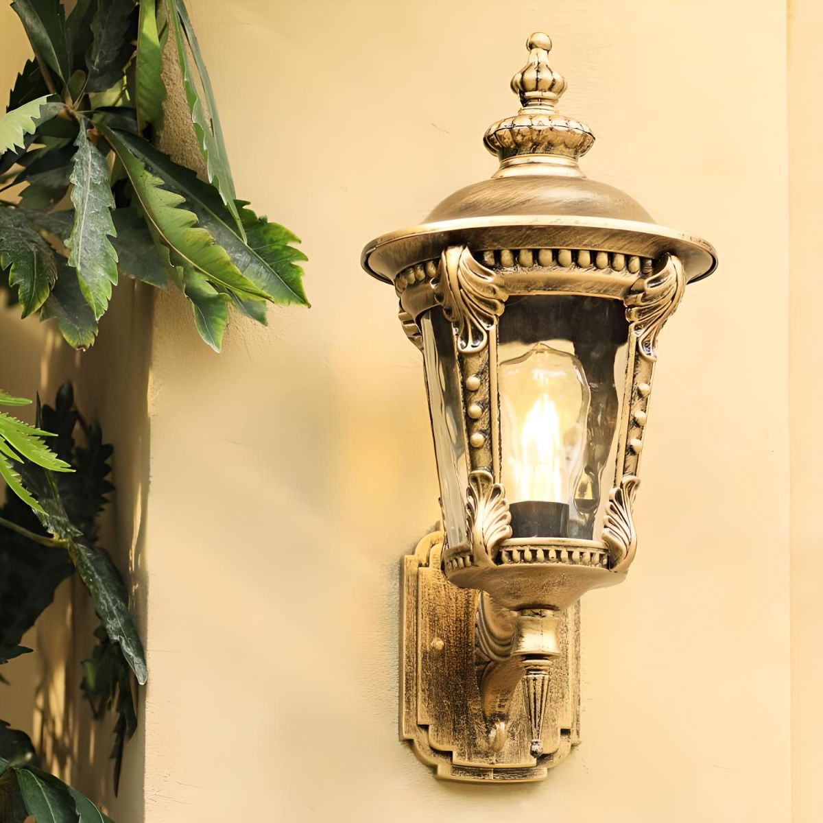 LumiEra™ udendørs vintage væglampe i glas – elegant aluminium & Glas
