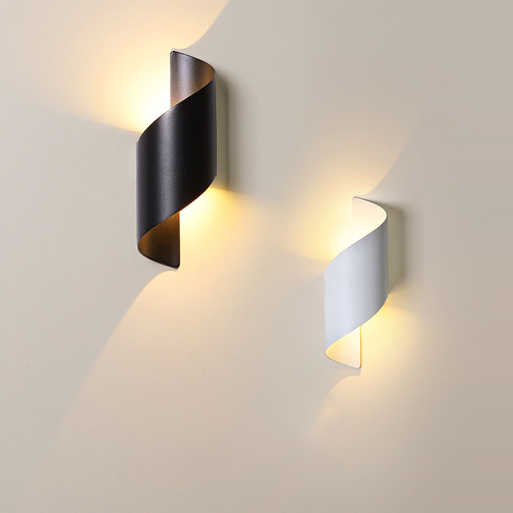 LED Wall Light with Minimalist Aluminum Design