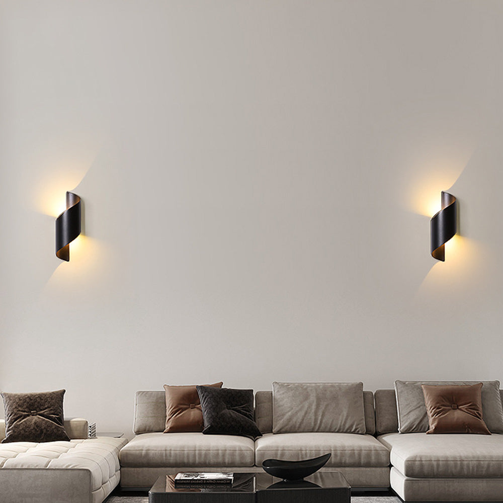 LED Wall Light with Minimalist Aluminum Design
