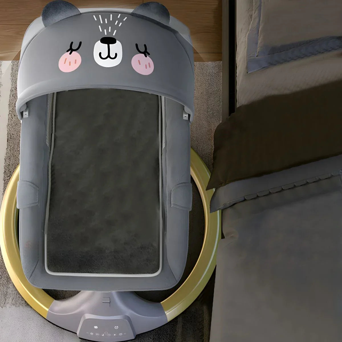 LullaDream™ Electric Baby Rocking Bassinet-TotsCove