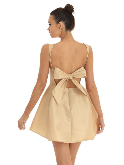 Ella's Backless Square Neck Bow Mini Prom Dress