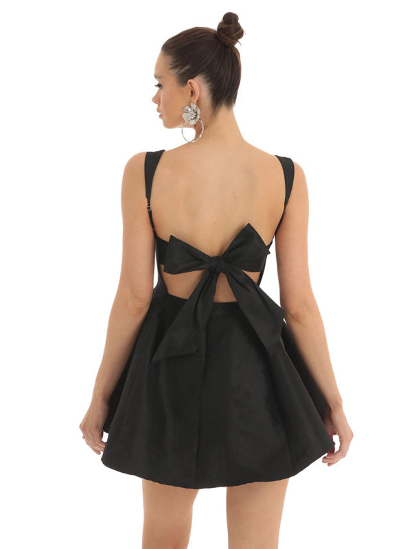 Ella's Backless Square Neck Bow Mini Prom Dress