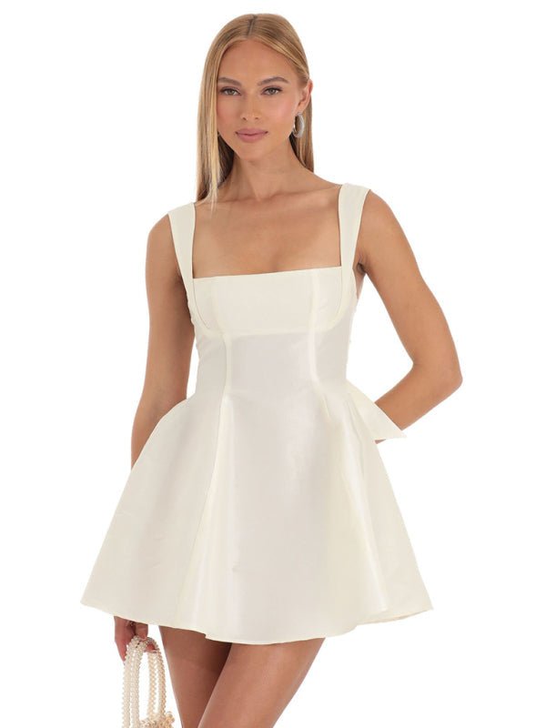 Ella's Backless Square Neck Bow Mini Prom Dress